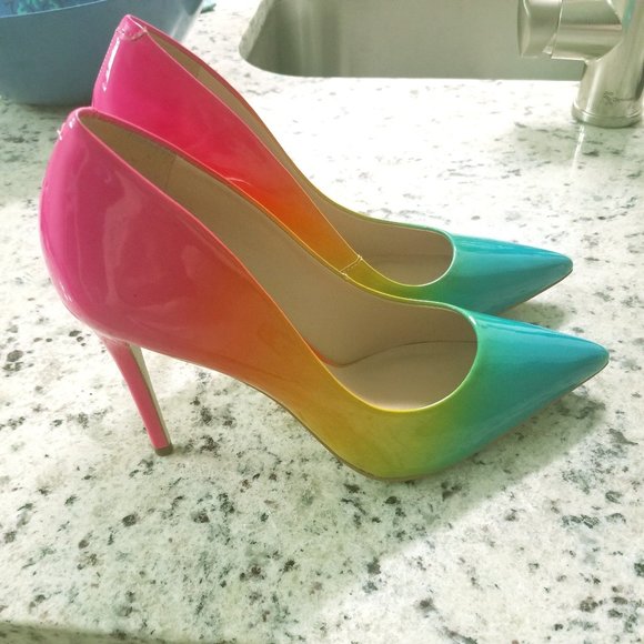 steve madden zaney rainbow pumps size 10